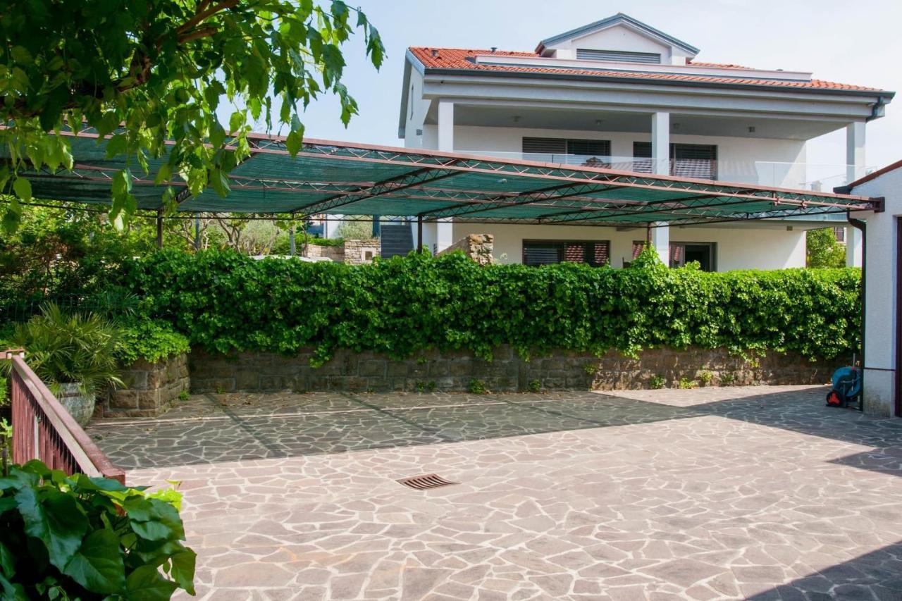 Beautiful Apartment With Picturesque View And Free Parking Порторож Екстериор снимка