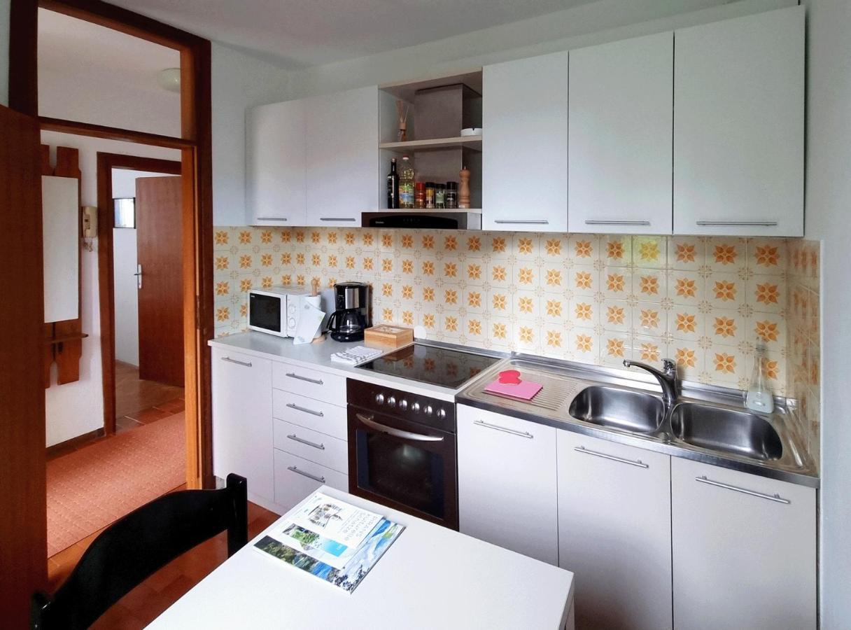 Beautiful Apartment With Picturesque View And Free Parking Порторож Екстериор снимка