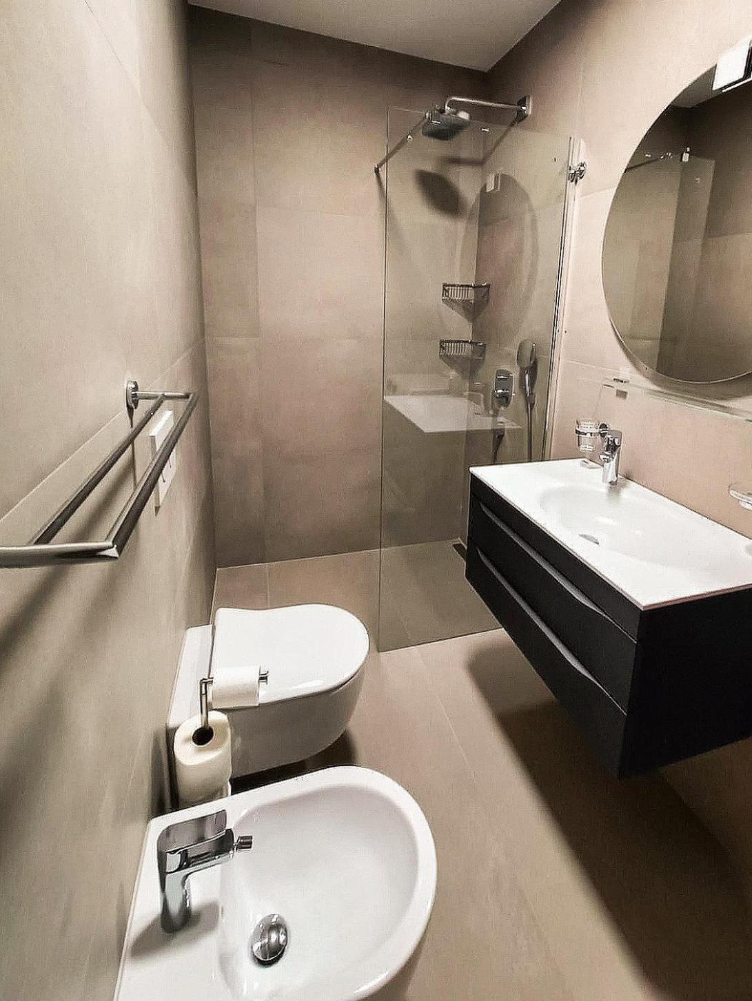 Beautiful Apartment With Picturesque View And Free Parking Порторож Екстериор снимка